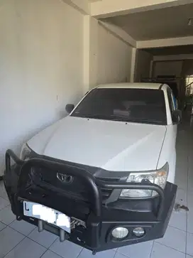 Toyota Hilux Single Cab Diesel Solar 2015 - Putih