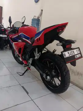 Cbr 3 color th 2022 istimewa