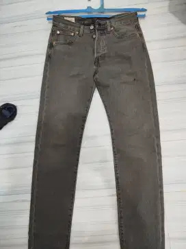 Levi's 501 Slim Taper (28894-0245)