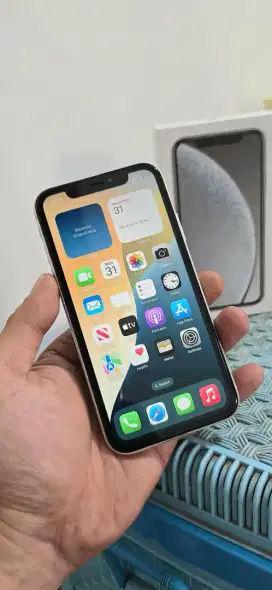 IPhone Xr 128gb All Operator Fullset