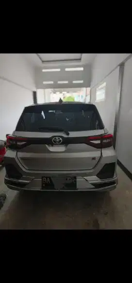 Dijual Raize gr Sport 1.0 two tone AT