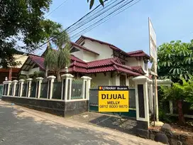 Rumah Luas Dan Asri Jaticempaka Pondok Gede, Bekasi