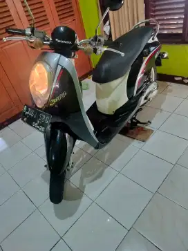 Honda Scoopy karbu thn 2011 pjk baru bayar BS TT