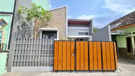 RUMAH MODERN DIJUAL, 9 MENIT KE KAMPUS STPN JOGJA