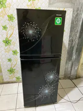 KULKAS 2 PINTU MERK SHARP
