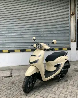 STYLO 160 CBS CREM 2025