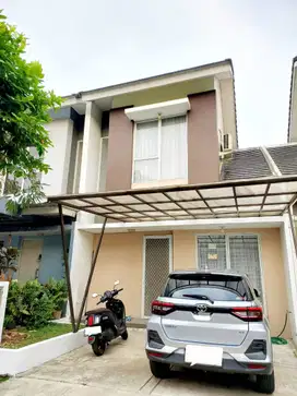 Rumah 2 Lt SHM 8 Mnt ke Mall Paradise Walk Serpong Dibantu KPR J-35831