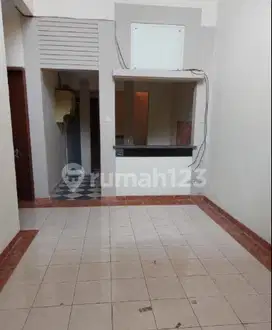 Rumah Bagus SHM di Cluster Nirwana , Tangerang