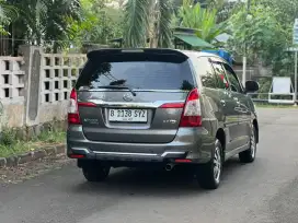 Toyota Kijang Innova 2.0 V AT 2014 Abu abu  NEGO SAMPE JADI