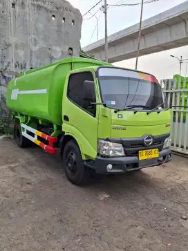 Hino dutro tangki 10.000liter 136hd 2023