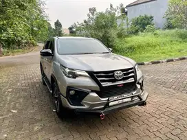 Toyota Fortuner 2018 Bensin