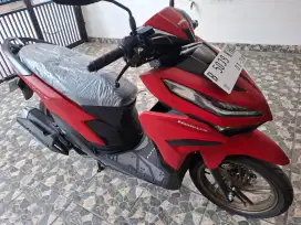 Km 8rb keyless, honda vario 125 CBS iss LED 2025 bln 1 pajak panjang.