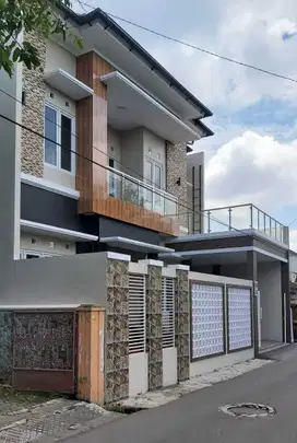 Rumah Baru 2 Lantai di Tengah Kota Yogyakarta RSH 038
