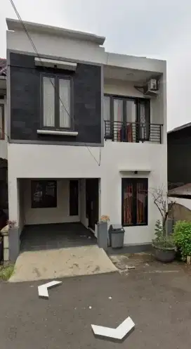 JUAL CEPAT !. Rumah Cantik Siap Huni Dalam Cluster Jatiwaringin