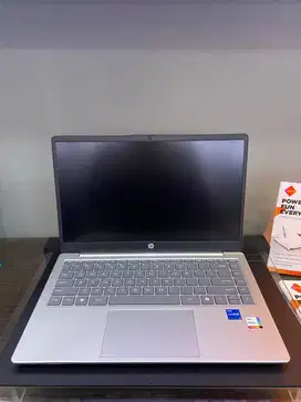 HP Laptop 14-ep0611TU/Intel Core i5-1334/16GB/512GB SSD/14″ FHD/Win 11