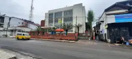 DI JUAL GEDUNG COCOK BUAT PERKANTORAN /GYM/ SUALAYAN, INVESTASI