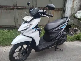 Honda Beat New LED Tahun 2024 PajakPanjg Mesin Halus Siap tancap Gass