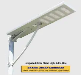 LAMPU JALAN TENAGA SURYA (PJUTS) ALL IN ONE 100W IC - AIOM100