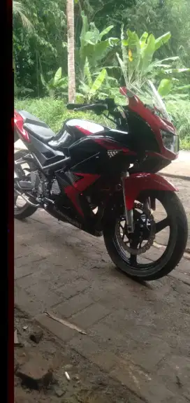 Di jual Ninja RR  2014 plat A