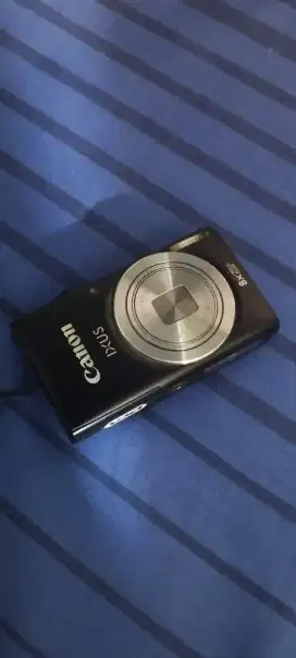 Canon Ixus 135 Hitam (Bisa nego)