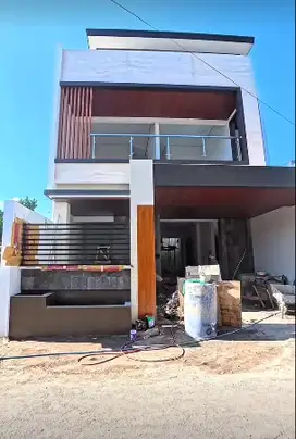 RUMAH MEWAH PRIVATE POOL 7 MENIT DARI UGM DI PALAGAN