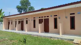 DISEWAKAN RUMAH APIK & NYAMAN