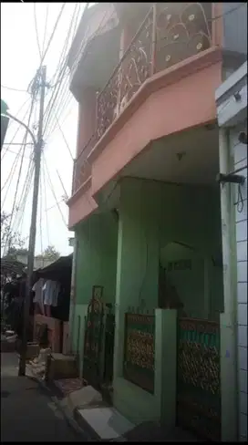 Dijual rumah murah kosan 6 kamar lokasi strategis