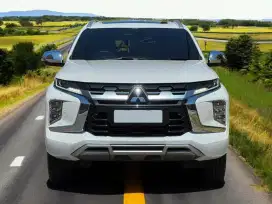 Mitsubishi Pajero Sport 2.4 Dakar 4x2 AT 
Th : 2024