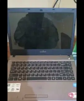 Leptop axio intel inside
