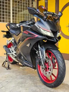 Yamaha R15 / YZF R 15 V3 2017, Black Premium Doff.