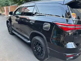 Toyota Fortuner 2023 Diesel