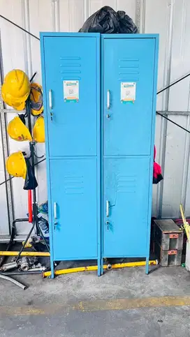 Loker 2 Pintu Krisbow