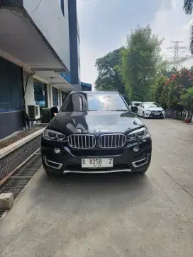 Jual cepat BMW X5 Xdrive35I (DIGITAL SPEEDOMETER)