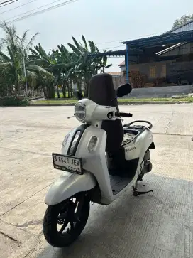 Yamaha Fazzio. 2025 Jual BU kondisi terawat dan KM rendah,