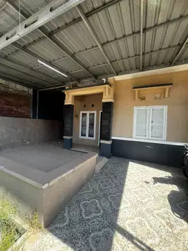 Rumah Siap Huni Di Jual, 2 kamar tidur, 1 kamar mandi