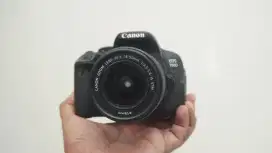 CANON EOS 700D KIT 18-55mm IS II Kamera DSLR