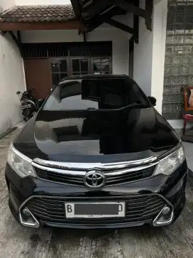 TOYOTA CAMRY 2.5 V 2016 / 2017 HITAM