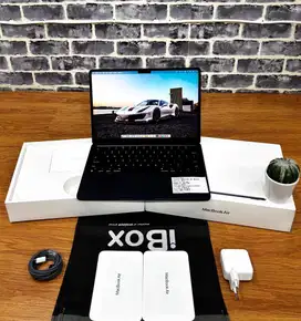MacBook Air M3 13” 2024,Garangsi Masi Panjang