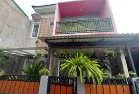 Dijual rumah 2 lantai modern minimalis