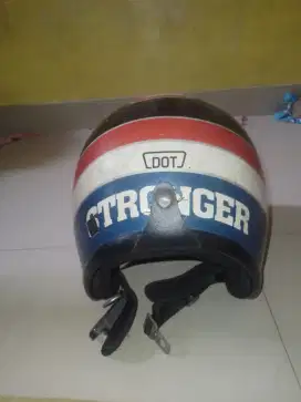Helm zeus jual cepet