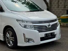 Nissan Elgrand 3.5 HWS 2011