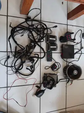 Siren dan lampu mobil second