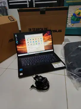 Di Jual Laptop Asus Vivobook A1400KA Lengkap sprti Baru