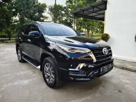 Fortuner VRZ 4x2 tahun 2021