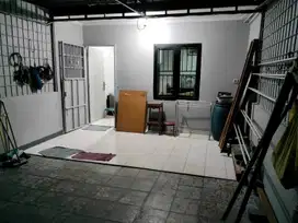 DISEWAKAN RUKO 3 LANTAI STRATEGIS DI CENGKARENG BARAT, JAKARTA BARAT