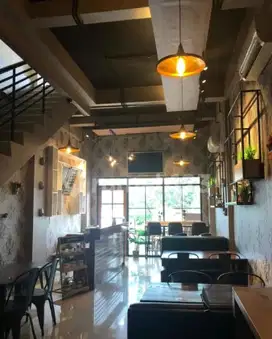 Ruko di Ruko Azores , Tangerang 101 m Bagus
