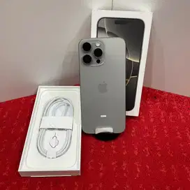 Iphone 16 Pro max 256 GB Natural Titanium