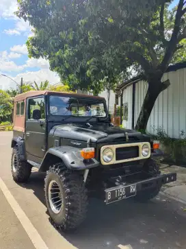 TOYOTA HARDTOP - 1979