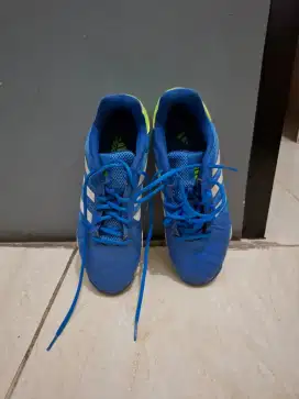 Sepatu futsal adidas top sala in size 43 1/3 masih bagus