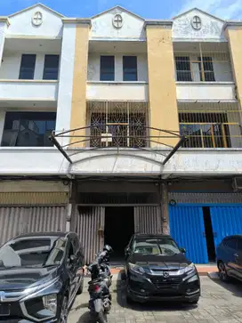 RUKO 3,5 LANTAI MUTIARA DUPAK SURABAYA, STRATEGIS